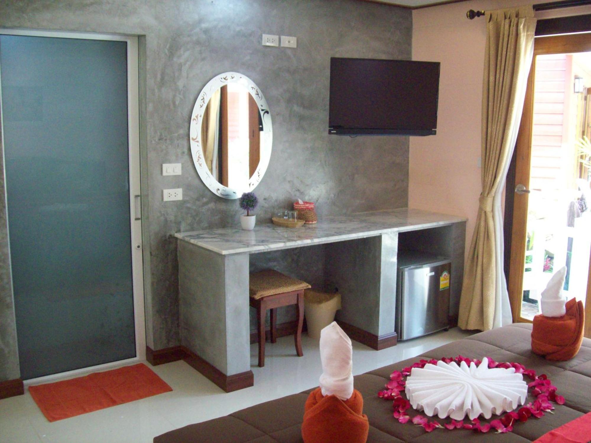 Thai Smile Bungalows Ko Lanta Extérieur photo